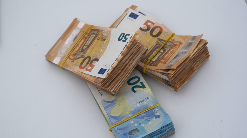 Fisac, utili record assicurazioni, ora risposte su contratto