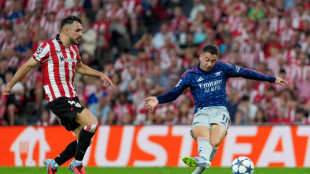 Arsenal vence Athletic (2-0) fora de casa na estreia na Champions
