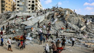 L'arm&eacute;e isra&eacute;lienne d&eacute;truit une nouvelle tour d'habitation &agrave; Gaza-ville, o&ugrave; elle &eacute;tend ses op&eacute;rations 