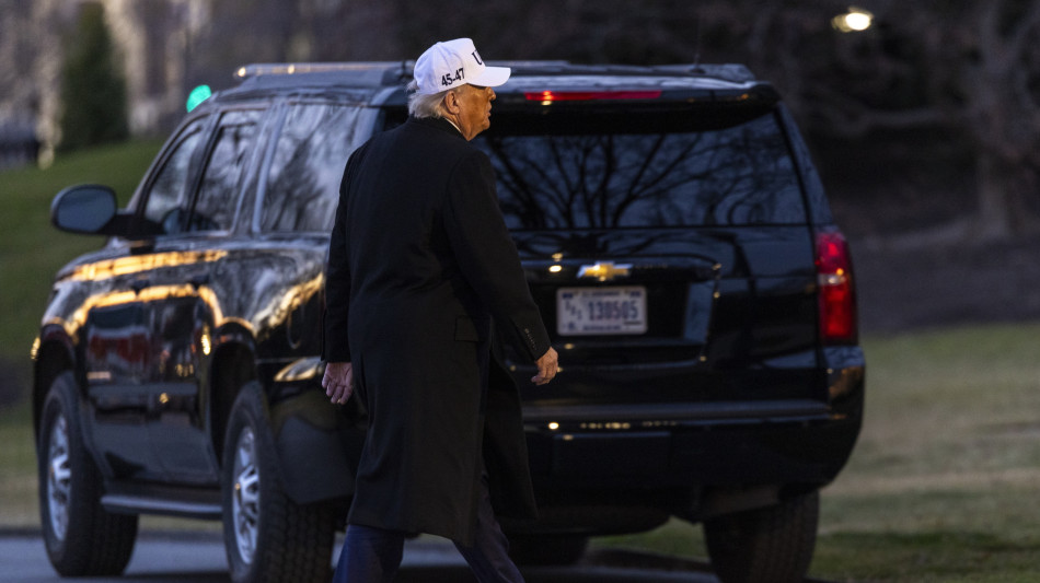 Media, Usa ritirano parte del personale dalle basi in Medio Oriente