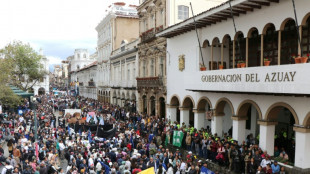 Multitudinaria marcha antiminería en Ecuador pese al estado de excepción