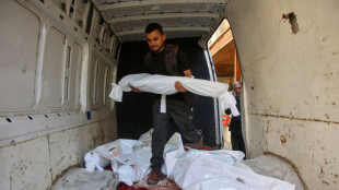 Gaza amanece de luto tras una noche de intensos bombardeos israel&iacute;es