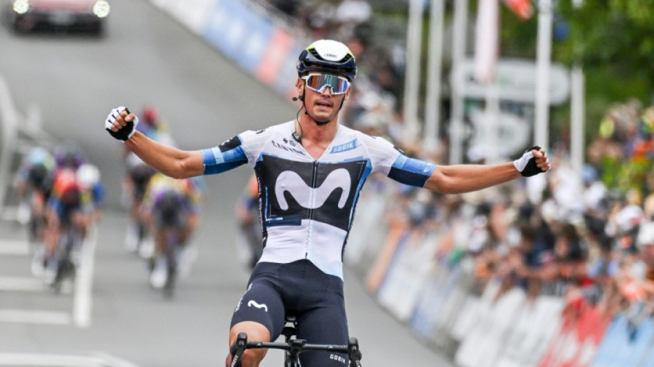 Se retira de la Vuelta el corredor que se cayó por un manifestante propalestino