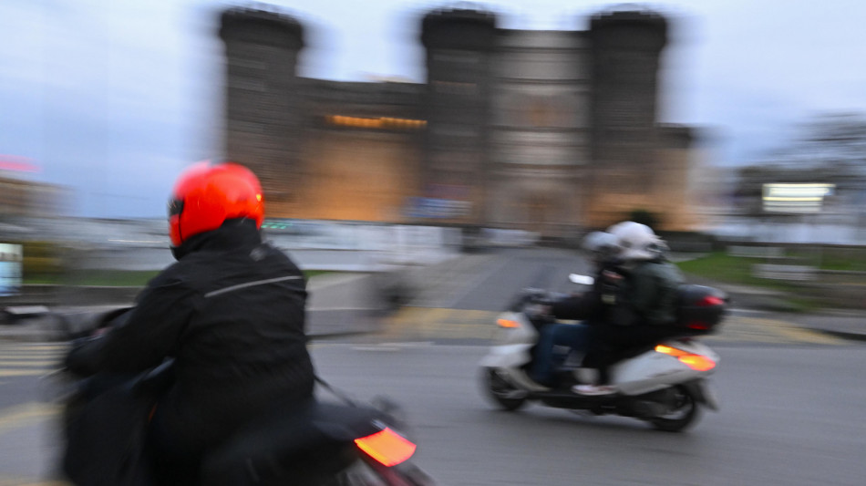 Ivass, a fine 2024 in calo cause pendenti per Rc auto e natanti