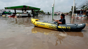 Mexique: des centaines d'habitants bloqu&eacute;s par des pluies torrentielles dans l'ouest