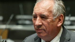 B&eacute;tharram: Bayrou, offensif, rejette les accusations de mensonges