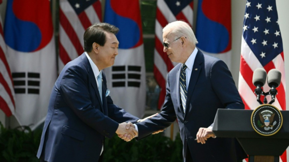 Amea&ccedil;a nuclear norte-coreana persiste apesar de acordo Washington-Seul