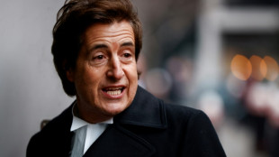 Atrasado el inicio del juicio del pr&iacute;ncipe Enrique contra tabloides de Murdoch