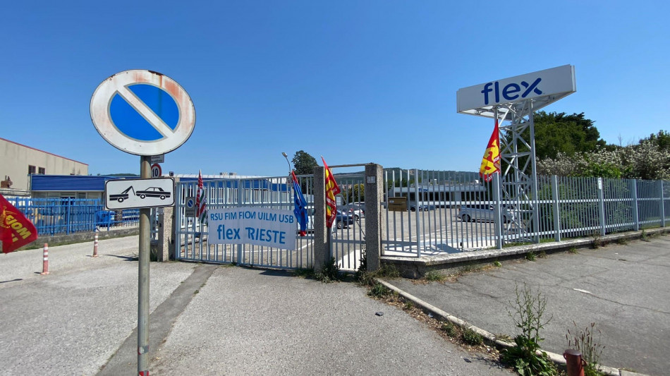 Flextronics si confronter&agrave; con casa madre, congelati esuberi