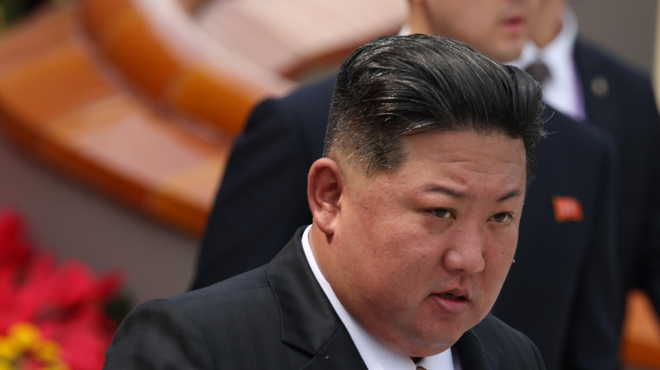 Kim, 'la Corea del Nord sarà un ricco paradiso socialista'