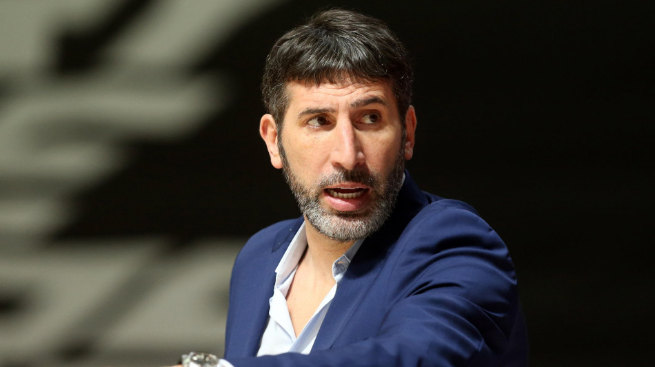 Basket: lo spagnolo Mumbr&ugrave; nuovo ct della nazionale