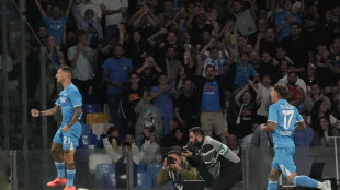 Il Napoli batte il Monza 2-0 ed &egrave; solo in testa alla classifica