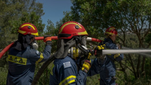Blaze-hit Athens suburb trains to tackle new fire season