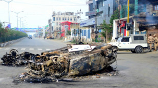 Confrontos &eacute;tnicos deixam 54 mortos na &Iacute;ndia