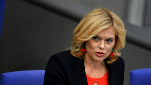 Kl&ouml;ckner fordert mehr Respekt f&uuml;r parlamentarische Beratungen