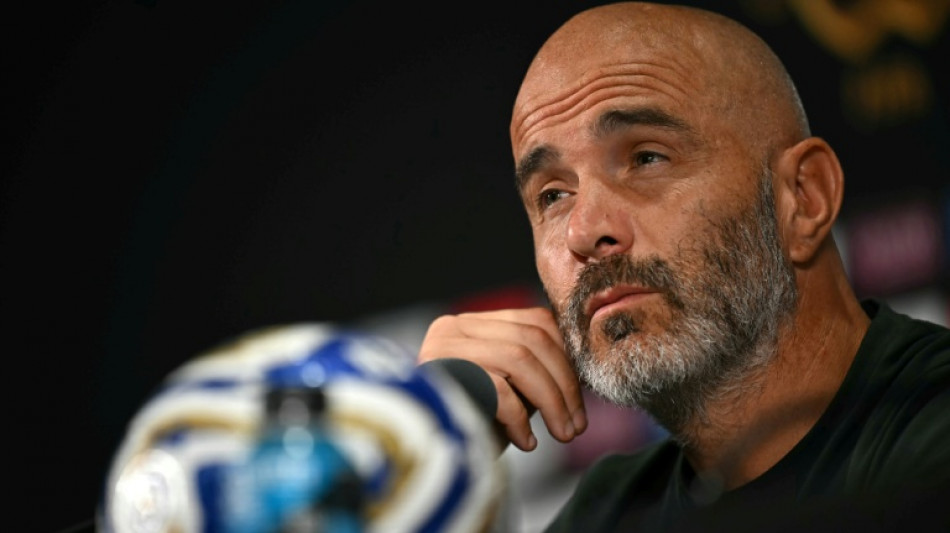 T&eacute;cnico do Chelsea prev&ecirc; duelo ofensivo contra o PSG na final da Copa de Clubes