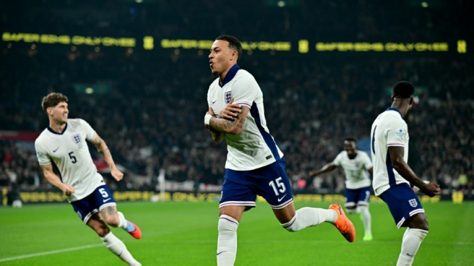 Inglaterra vence País de Gales (3-0) em amistoso em Wembley