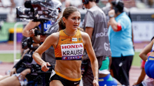 Hindernis: Krause rennt trotz Sturz auf Platz sieben