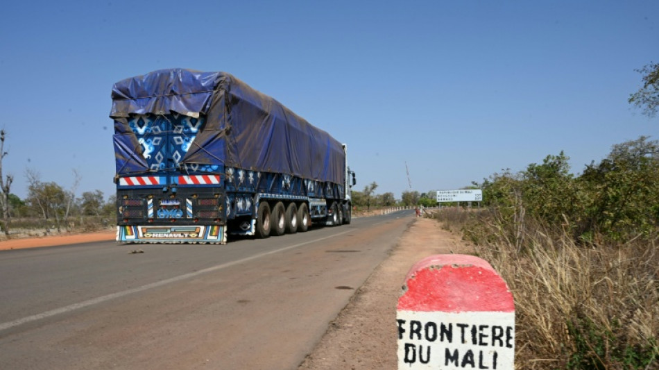 Au Mali, blocus et perturbations imposés dans plusieurs localités par les jihadistes