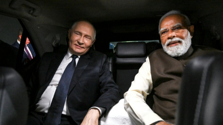 Putin zu Besuch in Indien eingetroffen - Rüstung und Handel wichtigste Themen