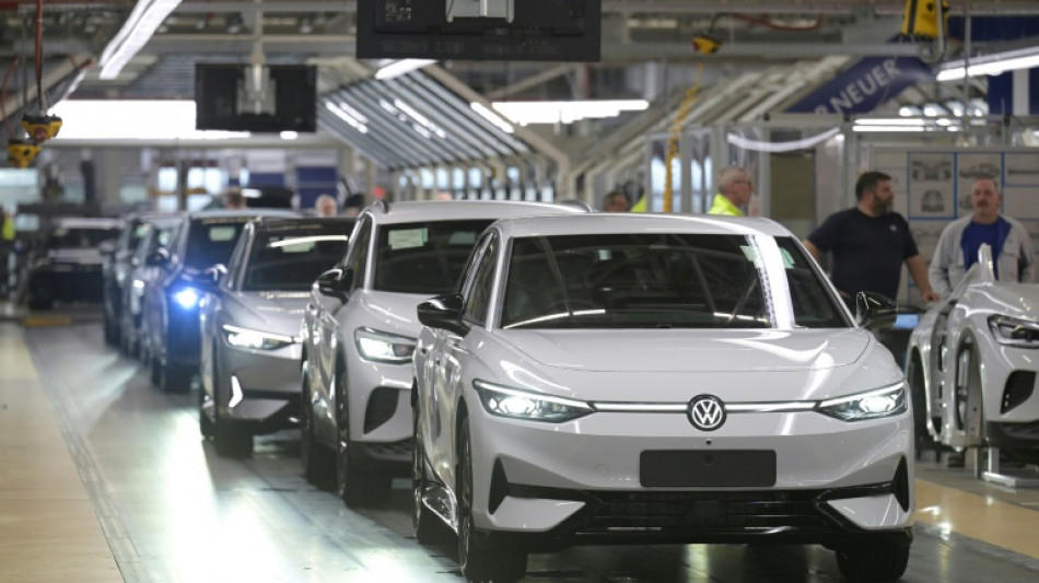 Chinese EV battery giant CATL posts 33% surge in Q1 profit