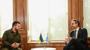 Zelensky chega &agrave; Gr&eacute;cia para reuni&atilde;o com l&iacute;deres europeus e dos B&aacute;lc&atilde;s