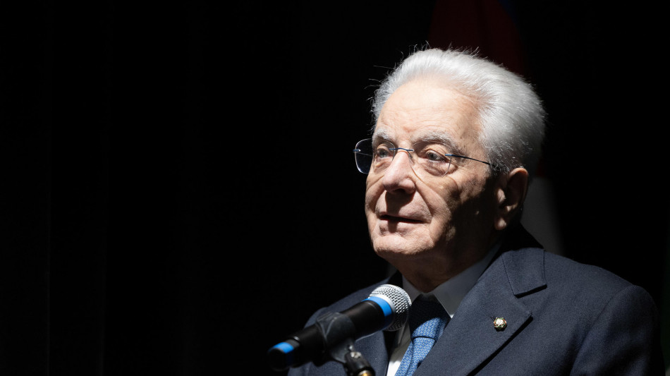 Mattarella, minacciare l'arma nucleare è un crimine contro l'umanità