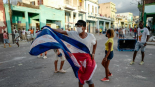 Cuba excarcela a cuatro j&oacute;venes condenados por las protestas de 2021
