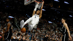NBA: les Spurs rendent hommage &agrave; Popovich, Wembanyama brille encore