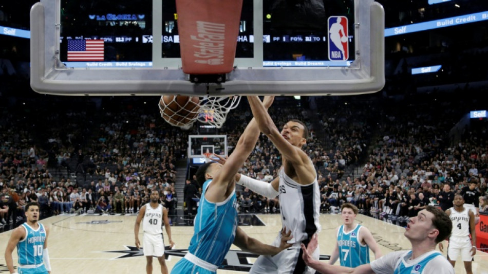 Lakers edge Nuggets in OT while Wemby sparks Spurs win