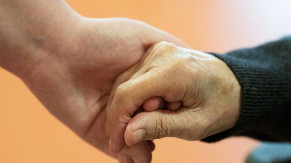Warken legt Pflegereform vor - Kritik an Belastung von Betroffenen und Angeh&ouml;rigen