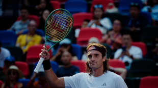 Tennis: Shanghai, Tsitsipas elimina Darderi e va al 3/o turno