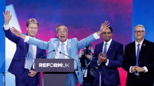 Farage sfida Burnham sul ritorno nell'Ue, 'rischia di subire uno shock'