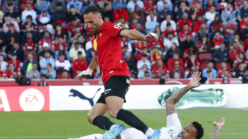 Real Madrid perde pra Mallorca e se complica na disputa do t&iacute;tulo espanhol
