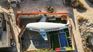 Un avion en b&eacute;ton, substitut au voyage pour les Palestiniens priv&eacute;s d'a&eacute;roport