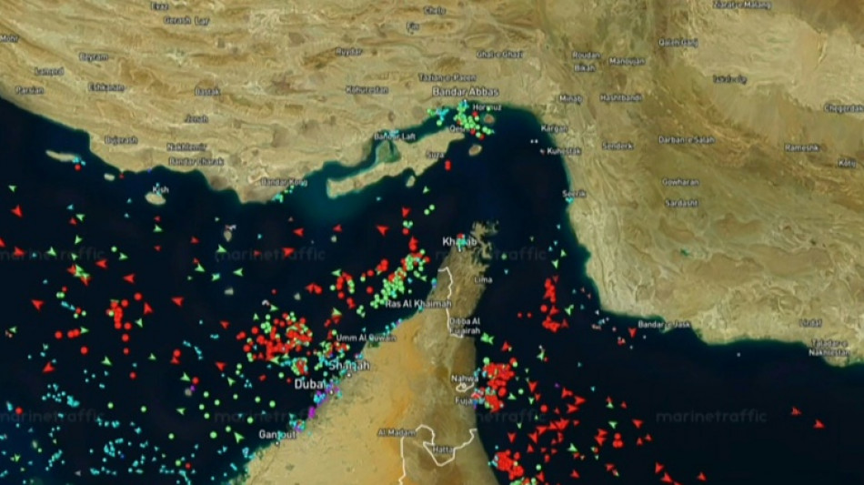 Renewed hopes of Iran peace talks keep oil under $100 per barrel