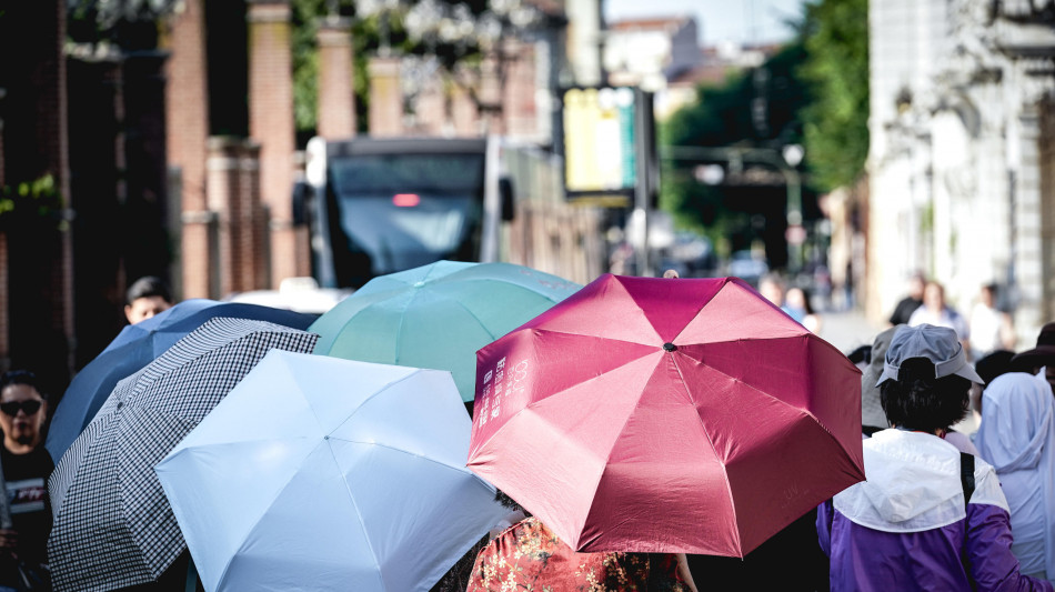 Domenica si dimezzano i bollini rossi per ondate calore, sono 7