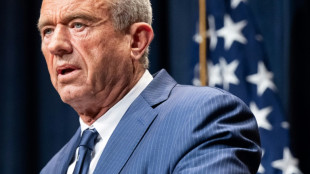 Painel de vacinas de Kennedy estreia nos EUA sob cr&iacute;ticas por estudo inexistente