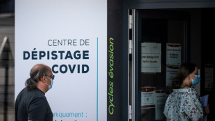 Covid-19: la 7&egrave;me vague en reflux en France mais encore &agrave; un niveau &eacute;lev&eacute;