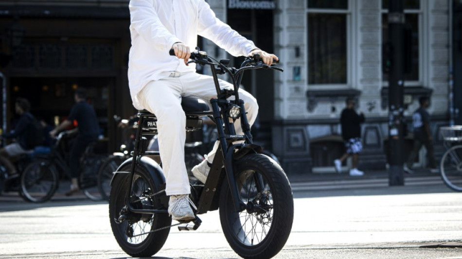 Pa&iacute;ses Baixos apreendem milhares de 'fat bikes' el&eacute;tricas importadas da China