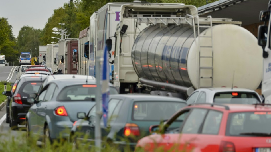 ADAC erwartet erhebliche Verkehrsbelastung zu Pfingsten