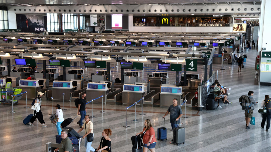 Cinese arrestato su mandato Usa in Italia per spionaggio