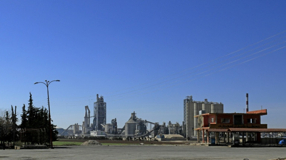 Au procès Lafarge pour financement du terrorisme, l'acceptation du "racket" des groupes jihadistes