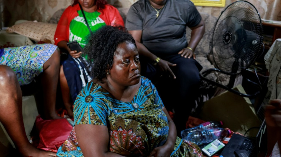 Pr&eacute;sidentielle au Cameroun: &agrave; Douala, des familles endeuill&eacute;es par les violences post-&eacute;lectorales