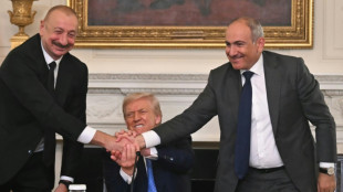 Armenien und Aserbaidschan unterzeichnen im Wei&szlig;en Haus Vereinbarung zum Frieden