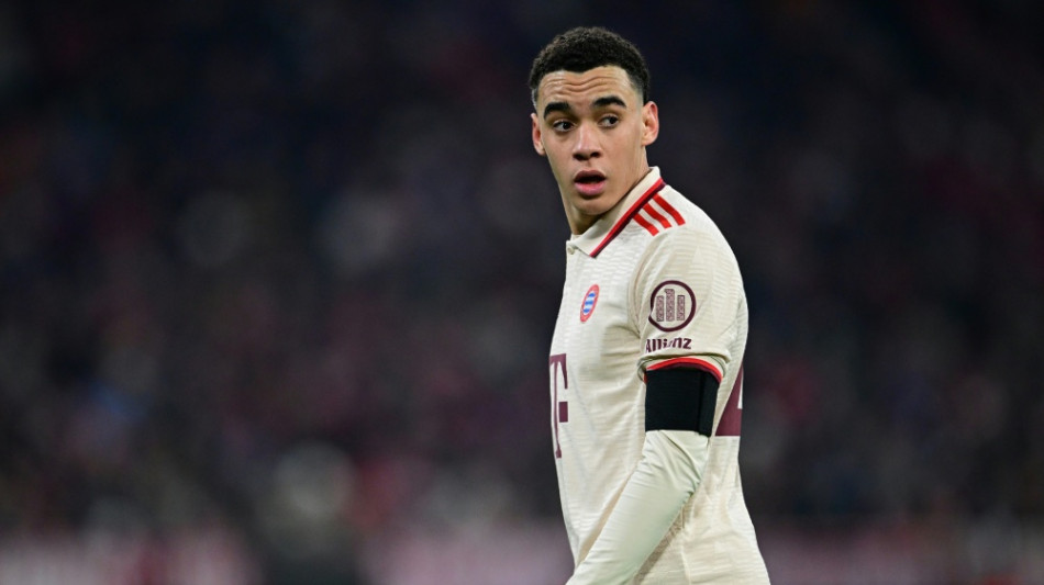 FC Bayern: Musiala im Lauftraining