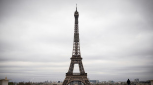 La torre Eiffel rendirá homenaje a 72 mujeres ilustres para garantizar la paridad de género