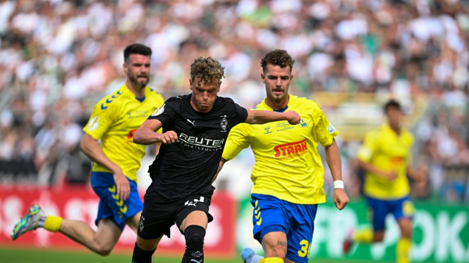 Elvedi erlöst wackeliges Gladbach gegen Delmenhorst