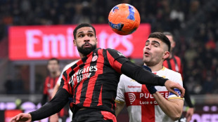 Loftus-Cheek passa por cirurgia na mand&iacute;bula e vai desfalcar o Milan por 2 meses