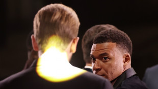 Mbapp&eacute; ficou a apenas 28 pontos de Kane na vota&ccedil;&atilde;o da Bola de Ouro